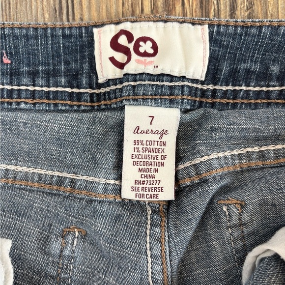 SO Beta Skinny Jeans Womens Juniors 7 Average Blue Denim Dark Wash Embroidered - Picture 11 of 13